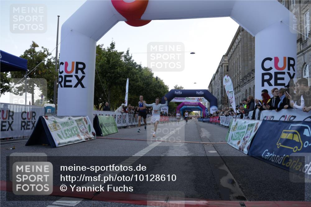 06.09.2026 - CURREX Alsterlauf Yannick Fuchs http://msf.ph/oto/10128610 06.09.2026 09:37:01 Ziel 5344, 5535, 5613 meine-sportfotos.de