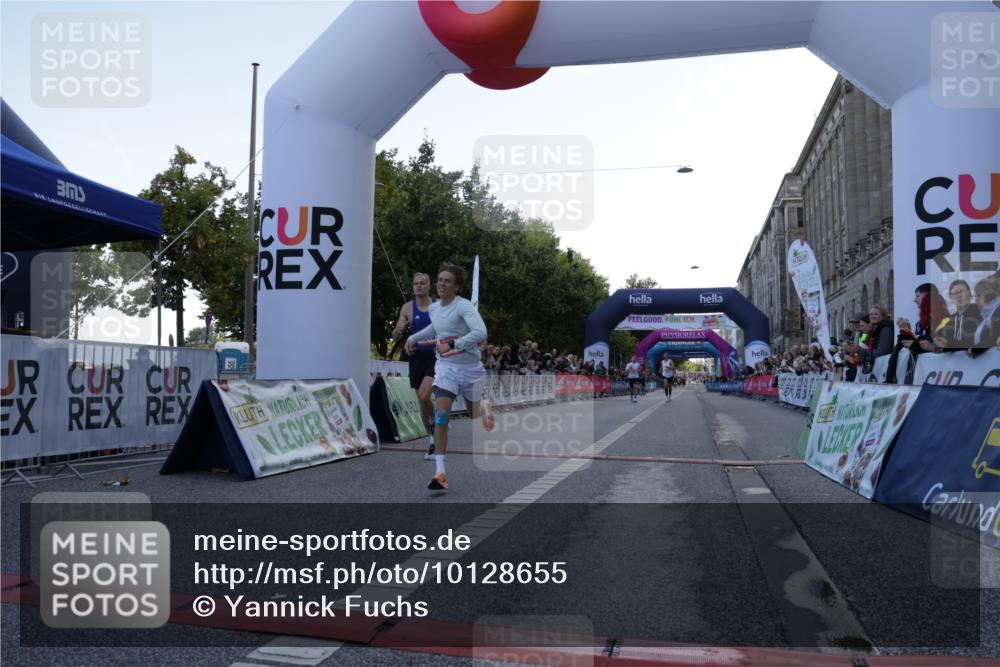 06.09.2026 - CURREX Alsterlauf Yannick Fuchs http://msf.ph/oto/10128655 06.09.2026 09:37:02 Ziel 5344, 5535, 5613 meine-sportfotos.de