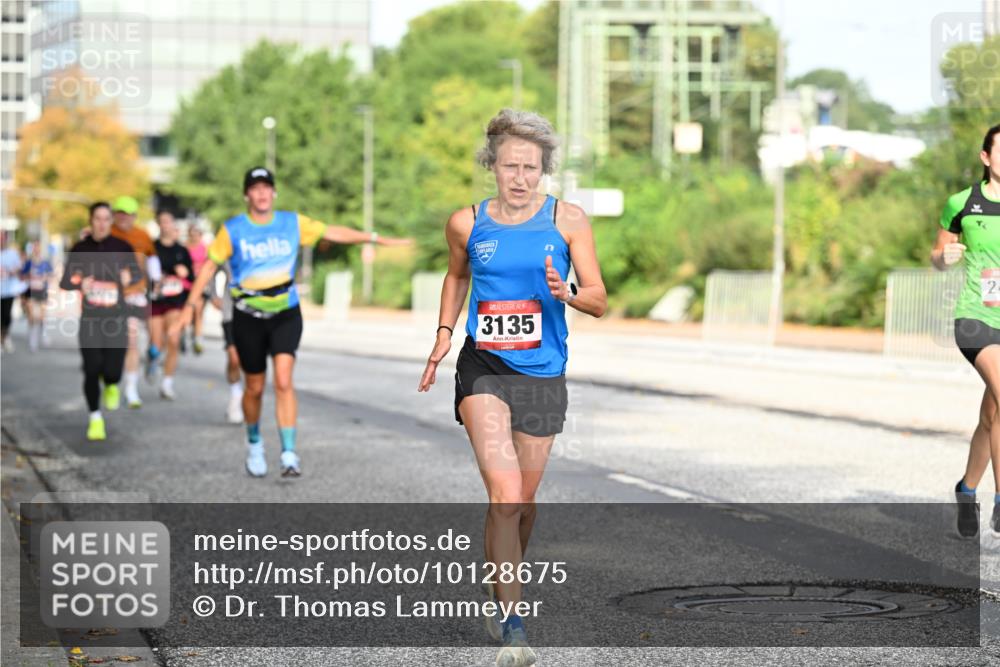 06.09.2026 - CURREX Alsterlauf Dr. Thomas Lammeyer http://msf.ph/oto/10128675 06.09.2026 09:49:34 Laufen 3135, 24 meine-sportfotos.de