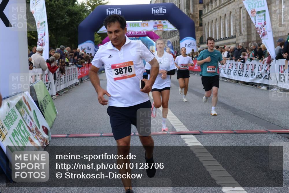 06.09.2026 - CURREX Alsterlauf Strokosch-Dieckow http://msf.ph/oto/10128706 06.09.2026 09:49:38 Ziel 2112, 2373, 2577, 2961, 3033, 3876, 4240, 4275, 4896, 5175, 5347, 6035, 6358, 6369, 8073, 8234 meine-sportfotos.de