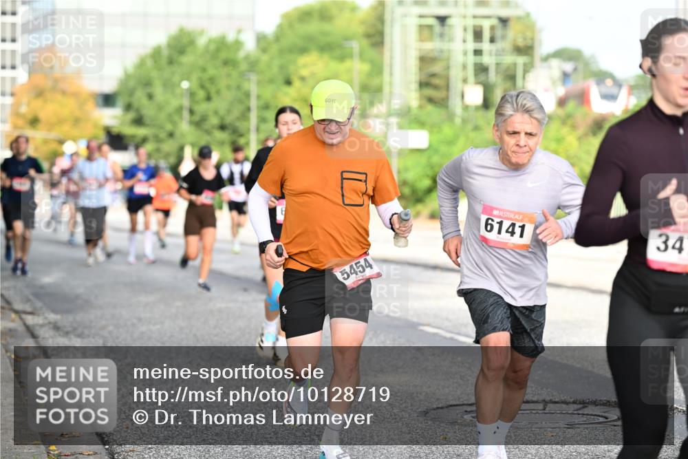 06.09.2026 - CURREX Alsterlauf Dr. Thomas Lammeyer http://msf.ph/oto/10128719 06.09.2026 09:49:39 Laufen 5454, 6141, 34 meine-sportfotos.de