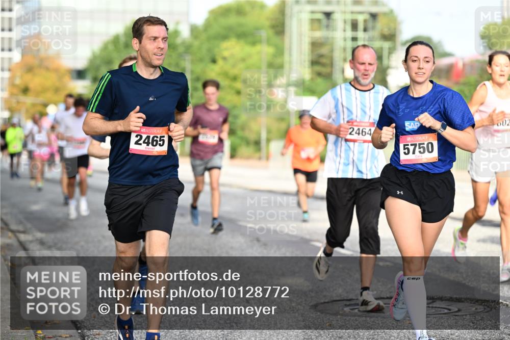 06.09.2026 - CURREX Alsterlauf Dr. Thomas Lammeyer http://msf.ph/oto/10128772 06.09.2026 09:49:45 Laufen 2465, 2464, 5750, 002 meine-sportfotos.de