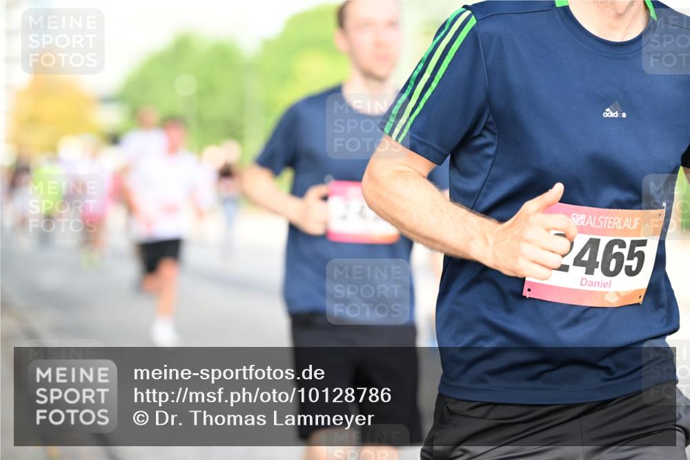 06.09.2026 - CURREX Alsterlauf Dr. Thomas Lammeyer http://msf.ph/oto/10128786 06.09.2026 09:49:47 Laufen 2465 meine-sportfotos.de