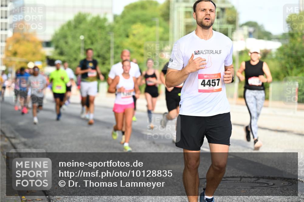 06.09.2026 - CURREX Alsterlauf Dr. Thomas Lammeyer http://msf.ph/oto/10128835 06.09.2026 09:49:52 Laufen 4457 meine-sportfotos.de