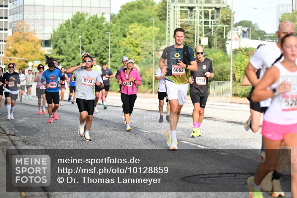 06.09.2026 - CURREX Alsterlauf Dr. Thomas Lammeyer http://msf.ph/oto/10128859 06.09.2026 09:49:54 Laufen 8173, 4708, 3395, 5886, 6062, 6314, 520 meine-sportfotos.de