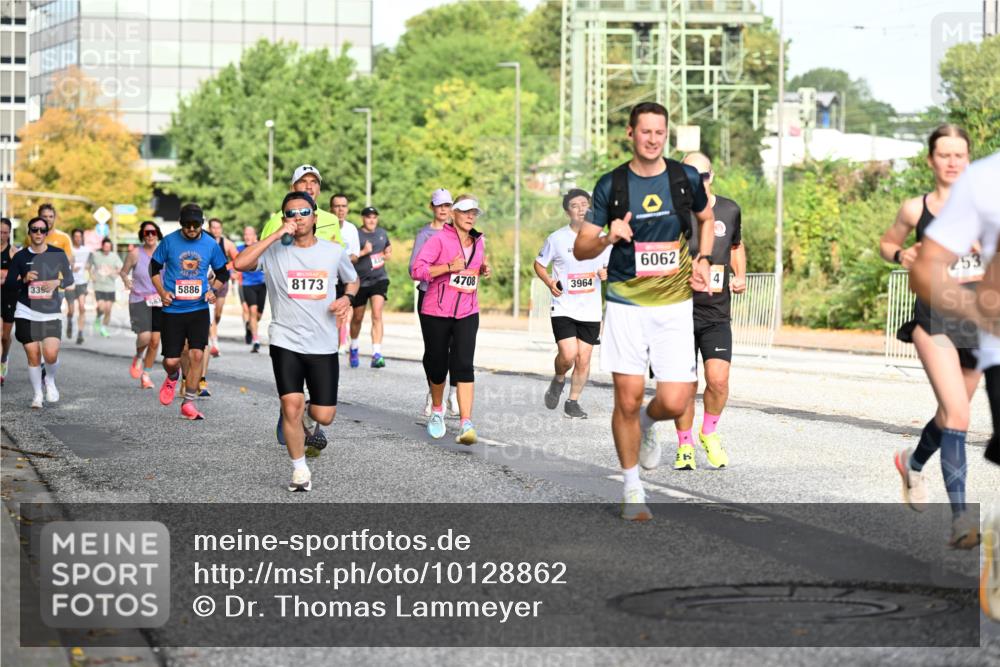 06.09.2026 - CURREX Alsterlauf Dr. Thomas Lammeyer http://msf.ph/oto/10128862 06.09.2026 09:49:55 Laufen 6062, 253, 339, 5886, 8173, 4708, 3964, 4 meine-sportfotos.de