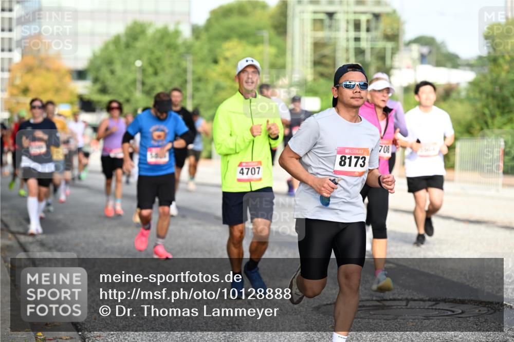 06.09.2026 - CURREX Alsterlauf Dr. Thomas Lammeyer http://msf.ph/oto/10128888 06.09.2026 09:49:57 Laufen 4707, 8173, 708 meine-sportfotos.de
