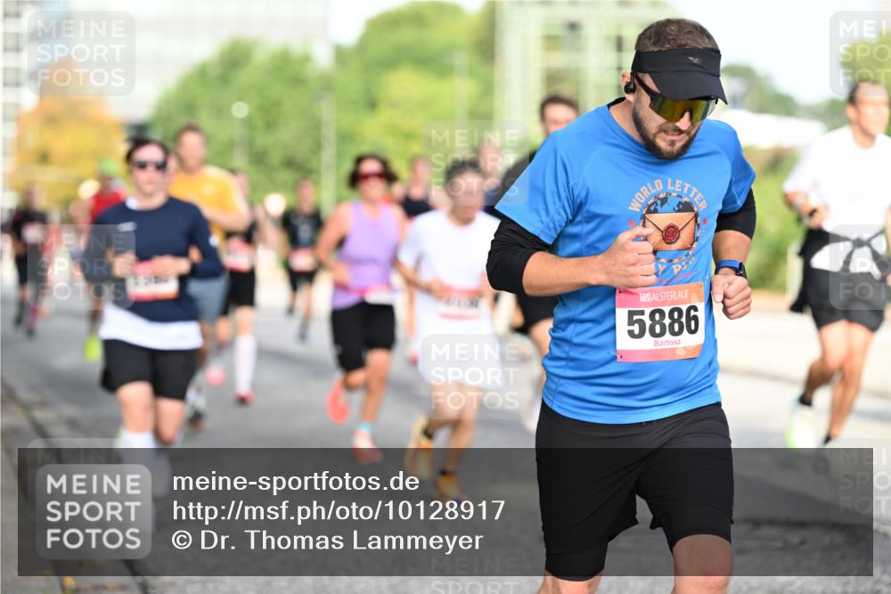 06.09.2026 - CURREX Alsterlauf Dr. Thomas Lammeyer http://msf.ph/oto/10128917 06.09.2026 09:50:00 Laufen 5886 meine-sportfotos.de