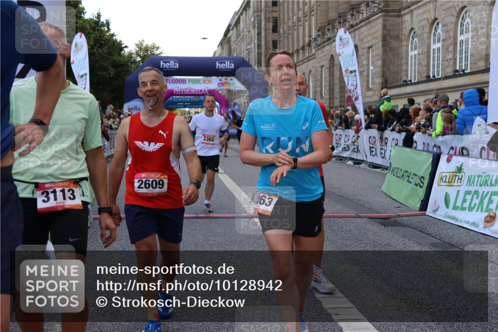 06.09.2026 - CURREX Alsterlauf Strokosch-Dieckow http://msf.ph/oto/10128942 06.09.2026 09:49:51 Ziel 2180, 2609, 2870, 3063, 3113, 3223, 3368, 4112, 4161, 4212, 4428, 4532, 4932, 5346, 5902, 6323, 8337 meine-sportfotos.de