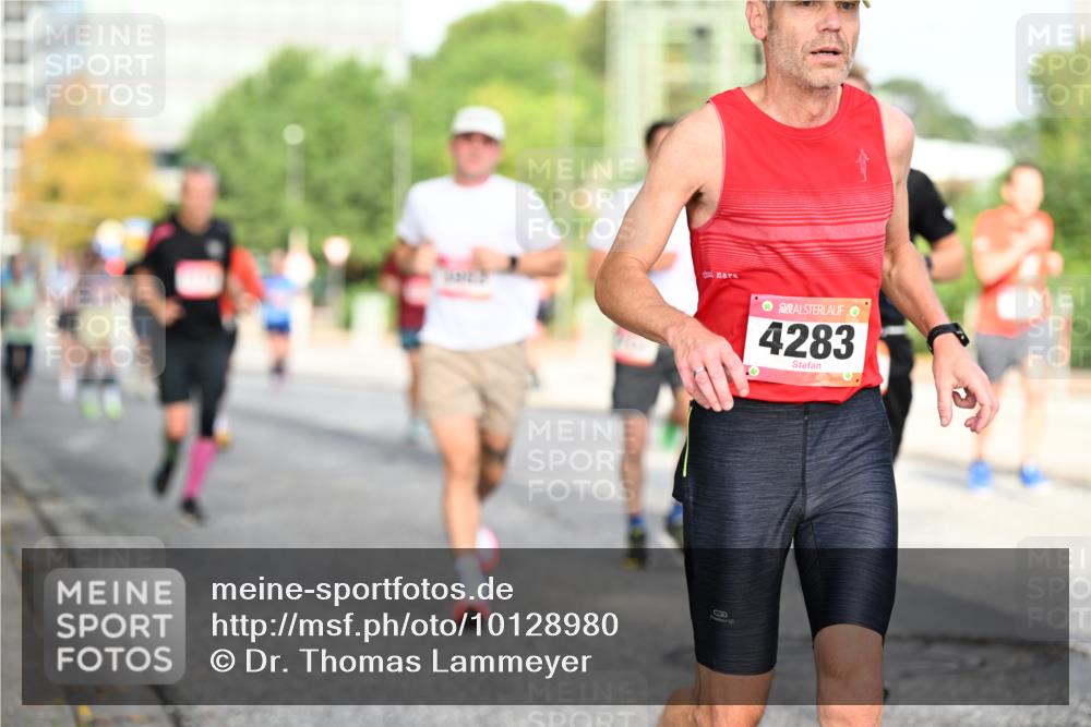 06.09.2026 - CURREX Alsterlauf Dr. Thomas Lammeyer http://msf.ph/oto/10128980 06.09.2026 09:50:06 Laufen 4283 meine-sportfotos.de