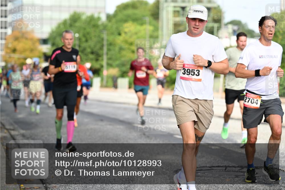 06.09.2026 - CURREX Alsterlauf Dr. Thomas Lammeyer http://msf.ph/oto/10128993 06.09.2026 09:50:07 Laufen 3953, 2704 meine-sportfotos.de