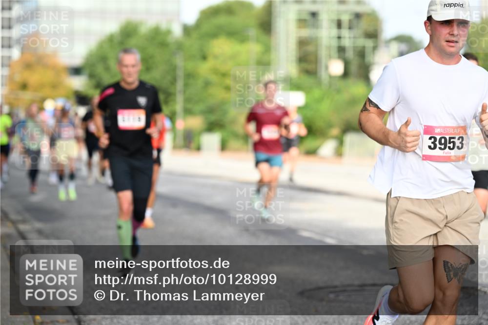 06.09.2026 - CURREX Alsterlauf Dr. Thomas Lammeyer http://msf.ph/oto/10128999 06.09.2026 09:50:08 Laufen 3953 meine-sportfotos.de