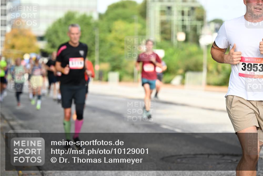 06.09.2026 - CURREX Alsterlauf Dr. Thomas Lammeyer http://msf.ph/oto/10129001 06.09.2026 09:50:08 Laufen 3953 meine-sportfotos.de