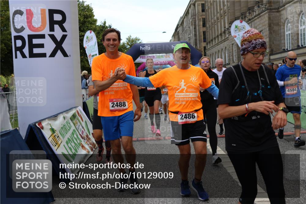 06.09.2026 - CURREX Alsterlauf Strokosch-Dieckow http://msf.ph/oto/10129009 06.09.2026 10:02:36 Ziel 2135, 2304, 2486, 2488, 2702, 2886, 2954, 3028, 3042, 3062, 3089, 3532, 3584, 3790, 3858, 3882, 4173, 4263, 4285, 4325, 4550, 4594, 4624, 5379, 5517, 5908, 6152, 6174, 6203, 6431, 8244, 8268, 8331 meine-sportfotos.de