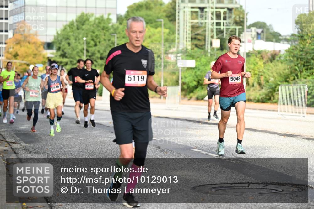 06.09.2026 - CURREX Alsterlauf Dr. Thomas Lammeyer http://msf.ph/oto/10129013 06.09.2026 09:50:09 Laufen 4645, 4760, 5546, 4305, 5119, 5048 meine-sportfotos.de