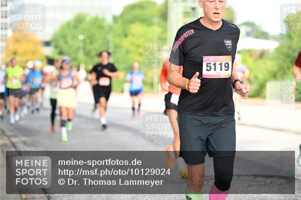 06.09.2026 - CURREX Alsterlauf Dr. Thomas Lammeyer http://msf.ph/oto/10129024 06.09.2026 09:50:10 Laufen 5119 meine-sportfotos.de