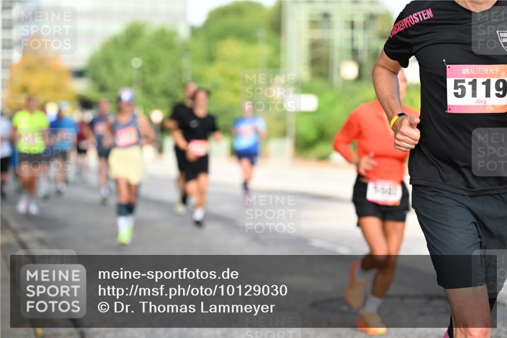 06.09.2026 - CURREX Alsterlauf Dr. Thomas Lammeyer http://msf.ph/oto/10129030 06.09.2026 09:50:11 Laufen 5119 meine-sportfotos.de