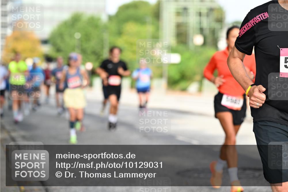 06.09.2026 - CURREX Alsterlauf Dr. Thomas Lammeyer http://msf.ph/oto/10129031 06.09.2026 09:50:11 Laufen 5 meine-sportfotos.de