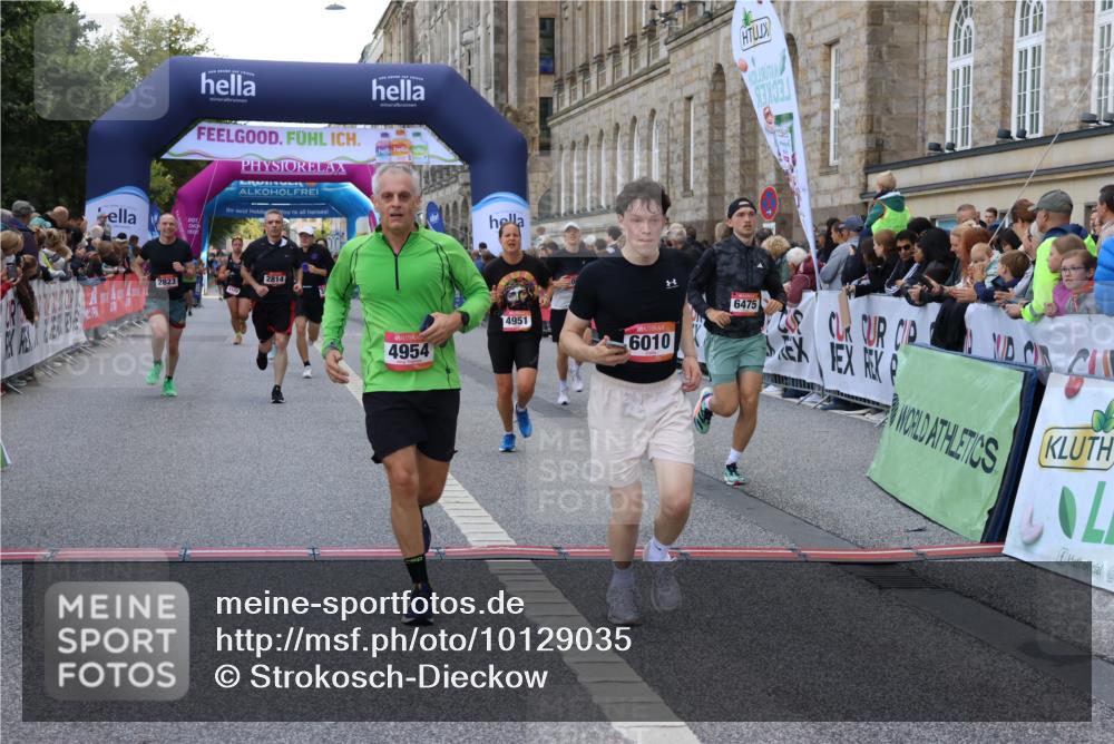 06.09.2026 - CURREX Alsterlauf Strokosch-Dieckow http://msf.ph/oto/10129035 06.09.2026 09:49:58 Ziel 2094, 2814, 2823, 3492, 4142, 4161, 4428, 4532, 4932, 4951, 4954, 5346, 5744, 6010, 6157, 6475 meine-sportfotos.de