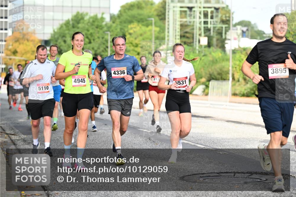 06.09.2026 - CURREX Alsterlauf Dr. Thomas Lammeyer http://msf.ph/oto/10129059 06.09.2026 09:50:15 Laufen 19, 5110, 4945, 30, 4336, 813, 3895, 3531 meine-sportfotos.de