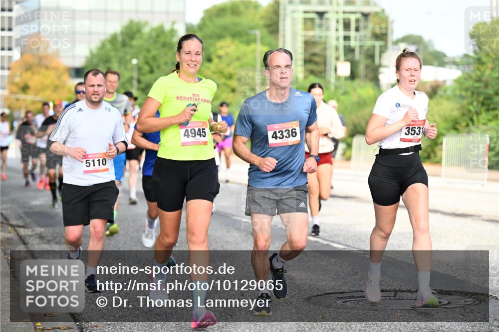 06.09.2026 - CURREX Alsterlauf Dr. Thomas Lammeyer http://msf.ph/oto/10129065 06.09.2026 09:50:16 Laufen 19, 5110, 4945, 4336, 3531 meine-sportfotos.de