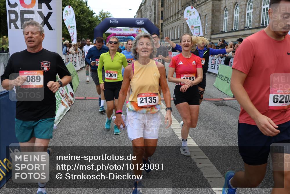 06.09.2026 - CURREX Alsterlauf Strokosch-Dieckow http://msf.ph/oto/10129091 06.09.2026 10:02:40 Ziel 2135, 2304, 2486, 2488, 2702, 2954, 3028, 3042, 3089, 3221, 3222, 3532, 3584, 3790, 3858, 3882, 4173, 4263, 4285, 4325, 4550, 4594, 4624, 5379, 5908, 6120, 6174, 6203, 6219, 6431, 8121, 8147, 8244, 8268, 8305, 8331 meine-sportfotos.de