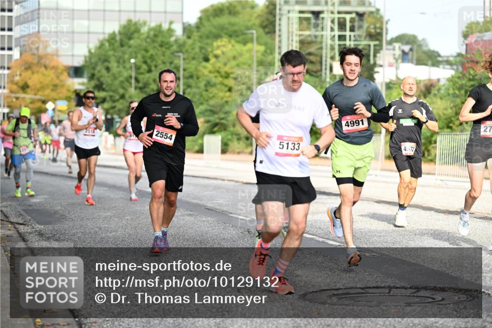 06.09.2026 - CURREX Alsterlauf Dr. Thomas Lammeyer http://msf.ph/oto/10129132 06.09.2026 09:50:22 Laufen 1, 00, 2514, 2554, 5133, 4991, 4572, 27 meine-sportfotos.de