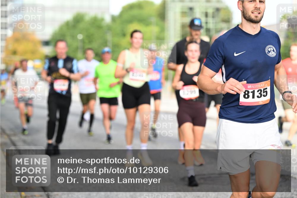 06.09.2026 - CURREX Alsterlauf Dr. Thomas Lammeyer http://msf.ph/oto/10129306 06.09.2026 09:50:39 Laufen 8135 meine-sportfotos.de