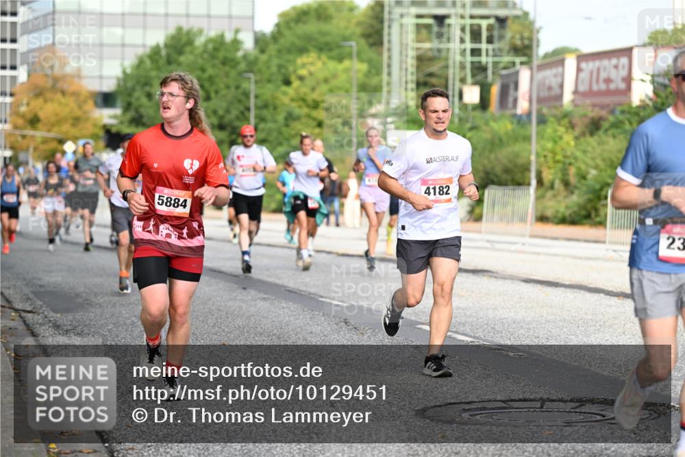 06.09.2026 - CURREX Alsterlauf Dr. Thomas Lammeyer http://msf.ph/oto/10129451 06.09.2026 09:50:55 Laufen 5884, 4182, 23 meine-sportfotos.de