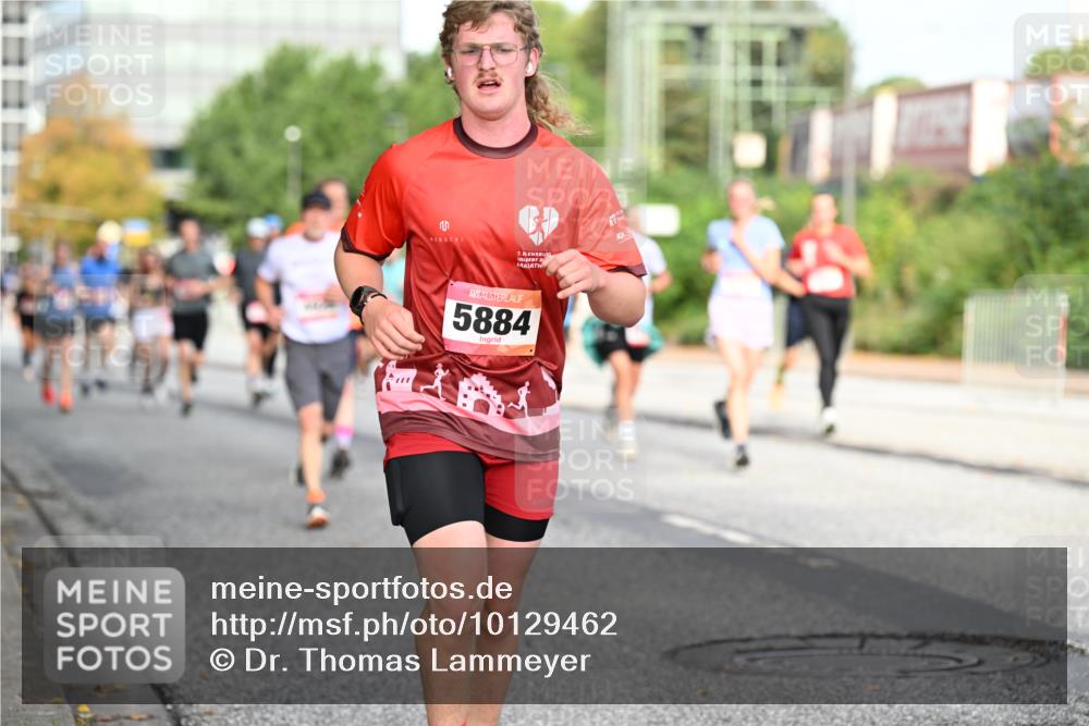 06.09.2026 - CURREX Alsterlauf Dr. Thomas Lammeyer http://msf.ph/oto/10129462 06.09.2026 09:50:57 Laufen 7, 5884 meine-sportfotos.de