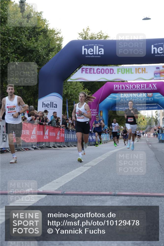 06.09.2026 - CURREX Alsterlauf Yannick Fuchs http://msf.ph/oto/10129478 06.09.2026 09:37:51 Ziel 2802, 3382, 5441, 5671, 6001, 6300 meine-sportfotos.de