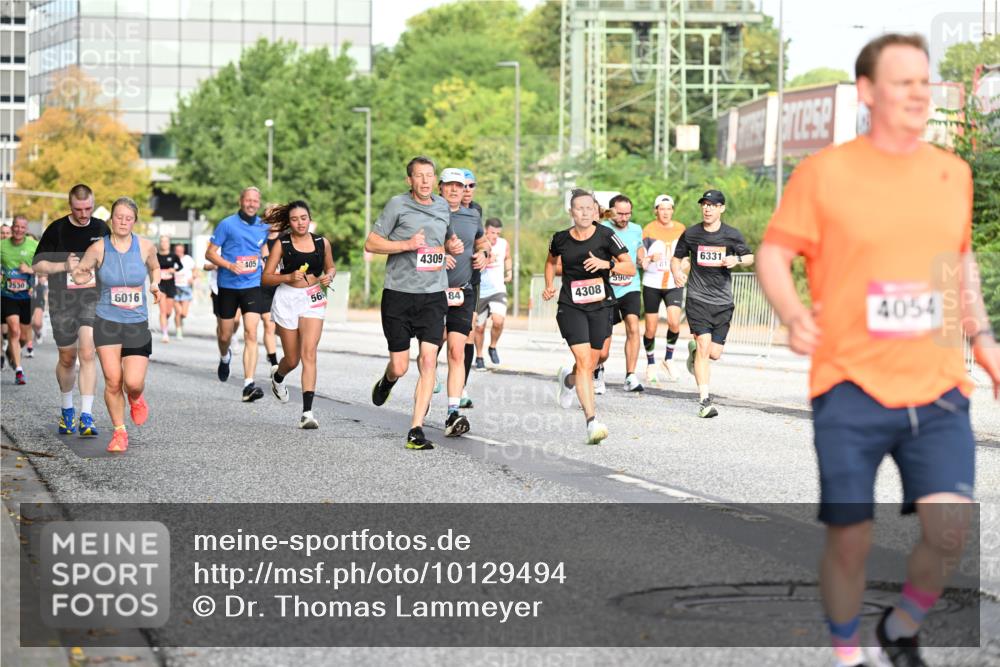 06.09.2026 - CURREX Alsterlauf Dr. Thomas Lammeyer http://msf.ph/oto/10129494 06.09.2026 09:51:01 Laufen 2530, 6016, 405, 56, 4309, 84, 4308, 5900, 6331, 4054 meine-sportfotos.de