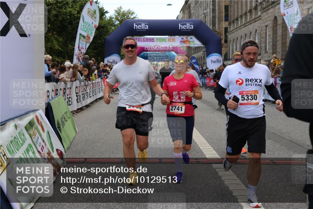 06.09.2026 - CURREX Alsterlauf Strokosch-Dieckow http://msf.ph/oto/10129513 06.09.2026 10:03:29 Ziel 2280, 2323, 2334, 2447, 2522, 2740, 2741, 2820, 3227, 3252, 3367, 3625, 3874, 4777, 5330, 5360, 5408, 5461, 5651, 6290, 6345, 6355, 8022, 8150, 8279 meine-sportfotos.de