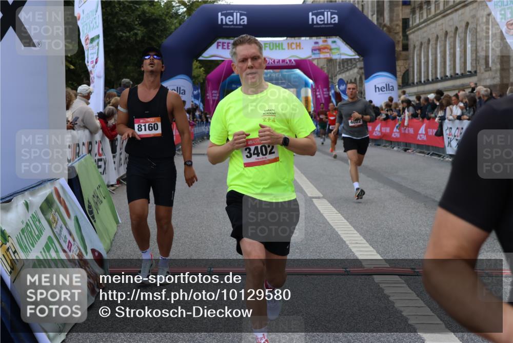 06.09.2026 - CURREX Alsterlauf Strokosch-Dieckow http://msf.ph/oto/10129580 06.09.2026 09:50:41 Ziel 2937, 3292, 3402, 4022, 4548, 4834, 4897, 5274, 8160 meine-sportfotos.de