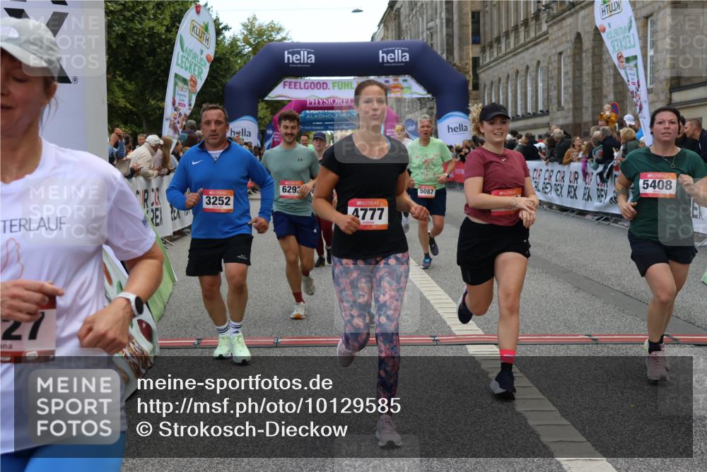 06.09.2026 - CURREX Alsterlauf Strokosch-Dieckow http://msf.ph/oto/10129585 06.09.2026 10:03:34 Ziel 2447, 2448, 2501, 2740, 2741, 2820, 2869, 3227, 3252, 3367, 3756, 4777, 5087, 5330, 5360, 5408, 5461, 6290, 6292, 6344, 8022, 8263, 8279, 8323 meine-sportfotos.de