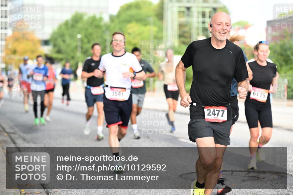 06.09.2026 - CURREX Alsterlauf Dr. Thomas Lammeyer http://msf.ph/oto/10129592 06.09.2026 09:51:12 Laufen 3591, 2477, 6175 meine-sportfotos.de