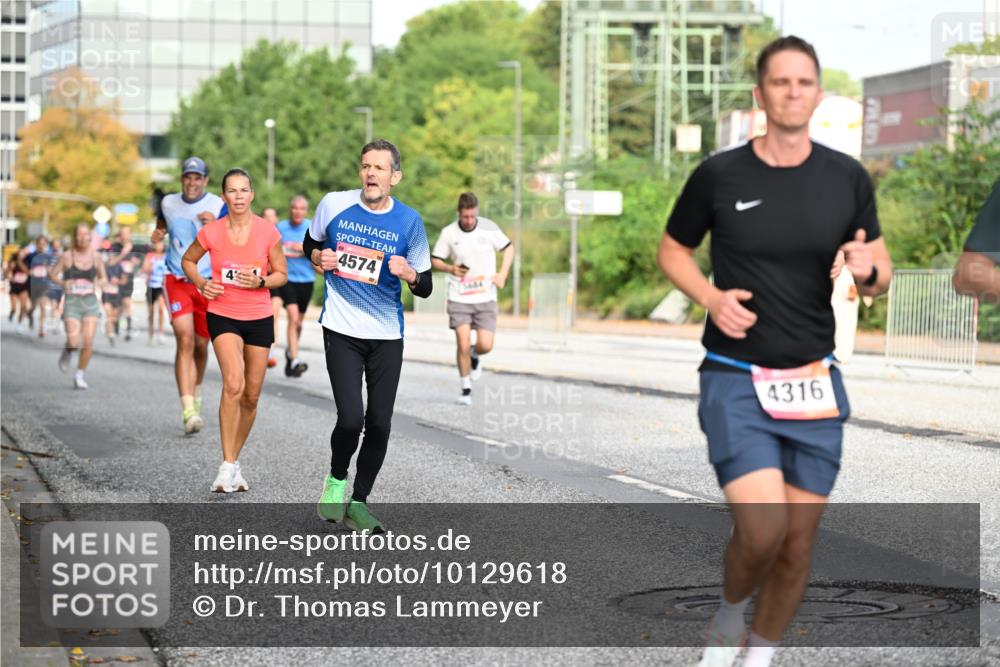 06.09.2026 - CURREX Alsterlauf Dr. Thomas Lammeyer http://msf.ph/oto/10129618 06.09.2026 09:51:15 Laufen 4574, 444, 4316 meine-sportfotos.de