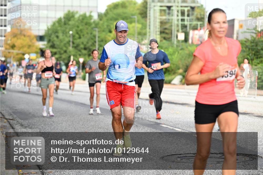 06.09.2026 - CURREX Alsterlauf Dr. Thomas Lammeyer http://msf.ph/oto/10129644 06.09.2026 09:51:18 Laufen 466, 394 meine-sportfotos.de