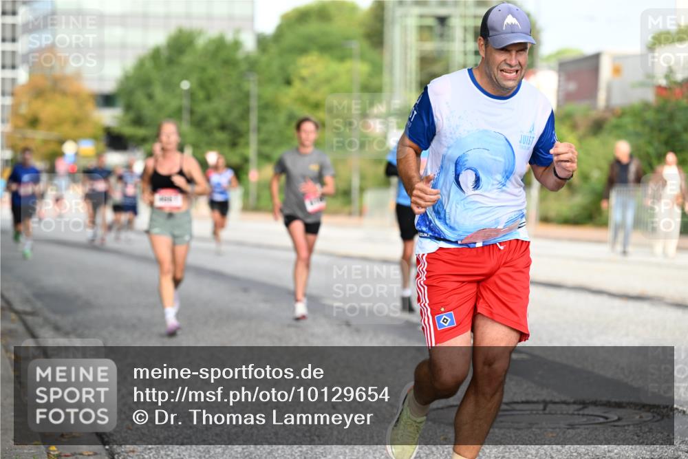 06.09.2026 - CURREX Alsterlauf Dr. Thomas Lammeyer http://msf.ph/oto/10129654 06.09.2026 09:51:19 Laufen  meine-sportfotos.de