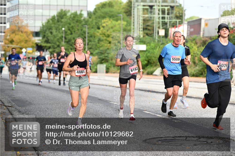 06.09.2026 - CURREX Alsterlauf Dr. Thomas Lammeyer http://msf.ph/oto/10129662 06.09.2026 09:51:20 Laufen 4661, 6163, 5589, 6079 meine-sportfotos.de
