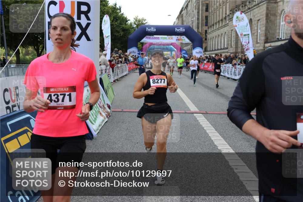 06.09.2026 - CURREX Alsterlauf Strokosch-Dieckow http://msf.ph/oto/10129697 06.09.2026 09:50:52 Ziel 2008, 2594, 2803, 3073, 3152, 3292, 3423, 3468, 3498, 4070, 4317, 4371, 4556, 4834, 4997, 4998, 5101, 5102, 5178, 5282, 5480, 5714, 6182, 8277 meine-sportfotos.de