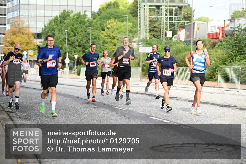 06.09.2026 - CURREX Alsterlauf Dr. Thomas Lammeyer http://msf.ph/oto/10129705 06.09.2026 09:51:25 Laufen 3629, 5657, 3410, 5447, 3233, 61, 2179 meine-sportfotos.de