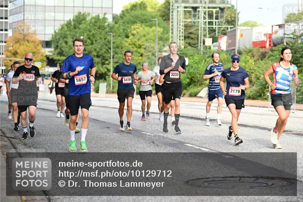 06.09.2026 - CURREX Alsterlauf Dr. Thomas Lammeyer http://msf.ph/oto/10129712 06.09.2026 09:51:26 Laufen 3629, 5657, 3410, 2348, 5447, 3233, 61, 2179 meine-sportfotos.de