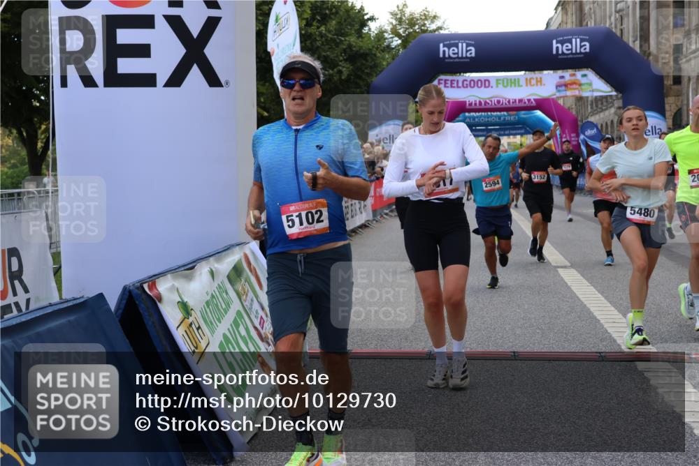 06.09.2026 - CURREX Alsterlauf Strokosch-Dieckow http://msf.ph/oto/10129730 06.09.2026 09:50:55 Ziel 2008, 2594, 2803, 3073, 3152, 3423, 3468, 3498, 4070, 4317, 4371, 4556, 4687, 4997, 5101, 5102, 5282, 5480, 6182, 6277, 8277 meine-sportfotos.de
