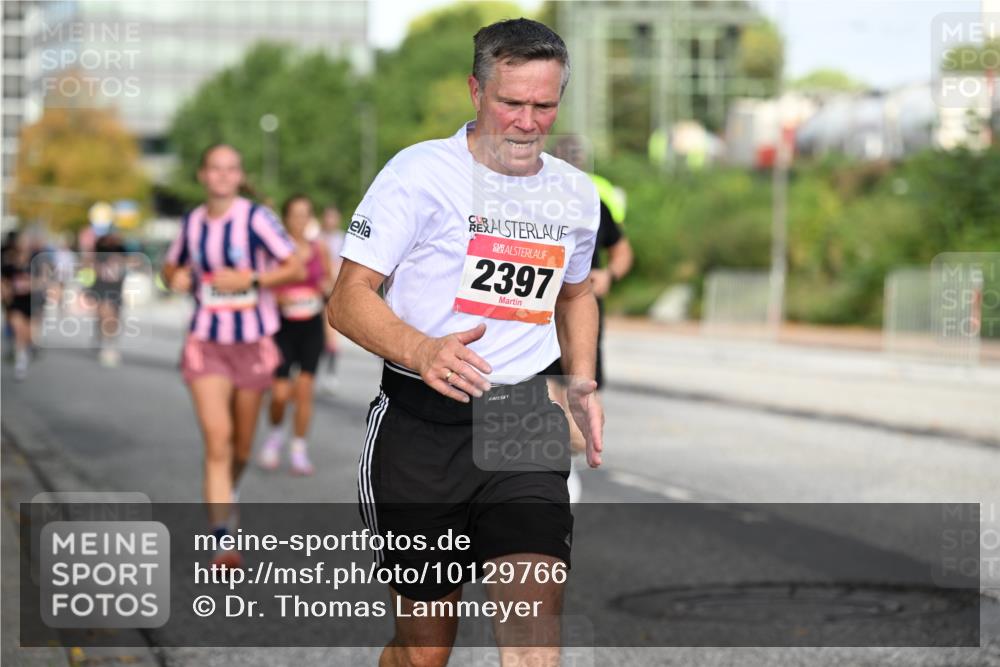 06.09.2026 - CURREX Alsterlauf Dr. Thomas Lammeyer http://msf.ph/oto/10129766 06.09.2026 09:51:32 Laufen 2397 meine-sportfotos.de