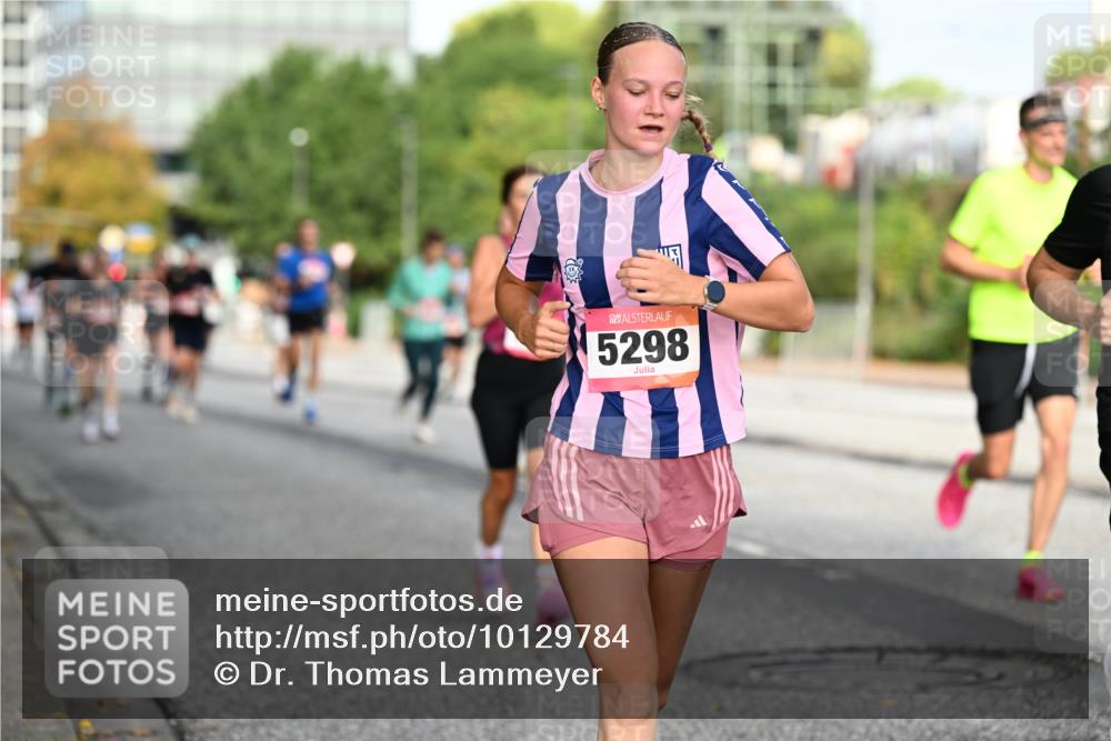 06.09.2026 - CURREX Alsterlauf Dr. Thomas Lammeyer http://msf.ph/oto/10129784 06.09.2026 09:51:34 Laufen 5298 meine-sportfotos.de