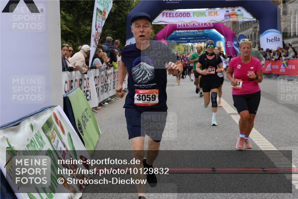 06.09.2026 - CURREX Alsterlauf Strokosch-Dieckow http://msf.ph/oto/10129832 06.09.2026 10:03:49 Ziel 2386, 2429, 3059, 3094, 3405, 3766, 4132, 4591, 4606, 5911, 6247, 8203, 8219 meine-sportfotos.de