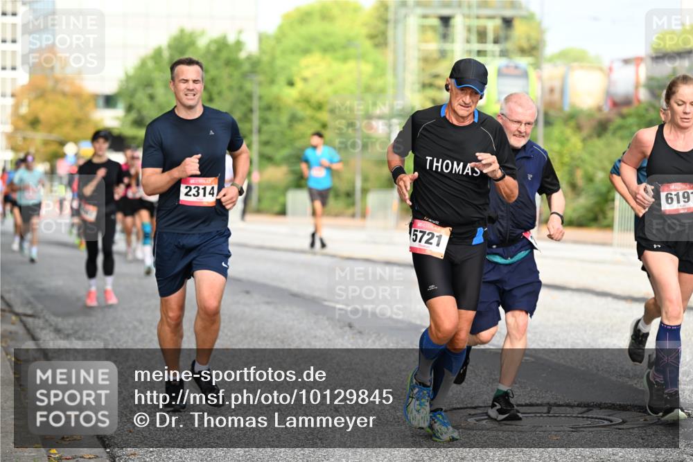 06.09.2026 - CURREX Alsterlauf Dr. Thomas Lammeyer http://msf.ph/oto/10129845 06.09.2026 09:51:43 Laufen 2314, 619, 5721 meine-sportfotos.de