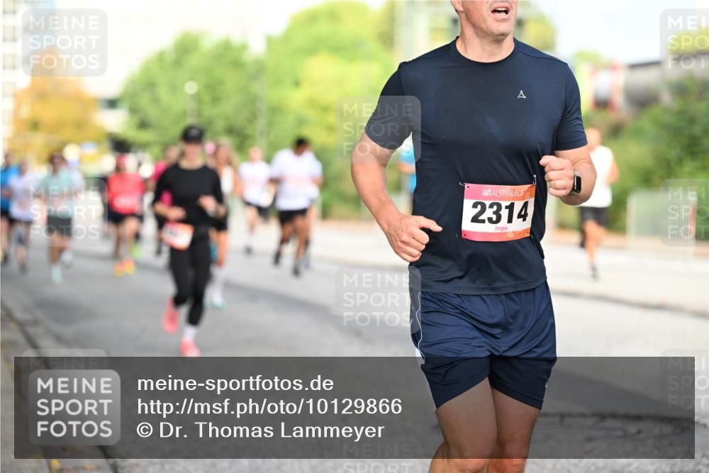 06.09.2026 - CURREX Alsterlauf Dr. Thomas Lammeyer http://msf.ph/oto/10129866 06.09.2026 09:51:45 Laufen 2314 meine-sportfotos.de