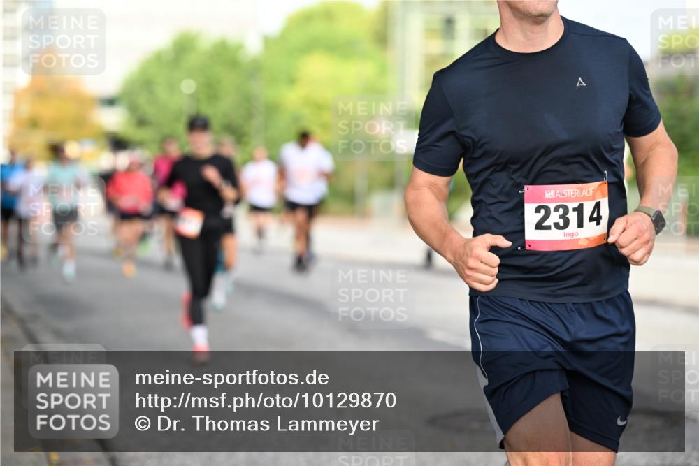 06.09.2026 - CURREX Alsterlauf Dr. Thomas Lammeyer http://msf.ph/oto/10129870 06.09.2026 09:51:45 Laufen 2314 meine-sportfotos.de